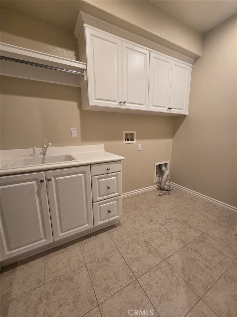 8227 Lost River Road Eastvale, CA 92880 - Photo 12 of 20 Gallery Image 12