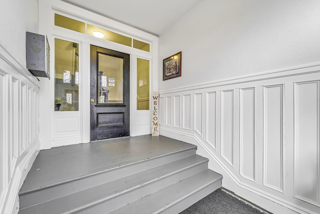 86 Winthrop Street, Unit 1 Boston, MA 02119 - Photo 5 of 41