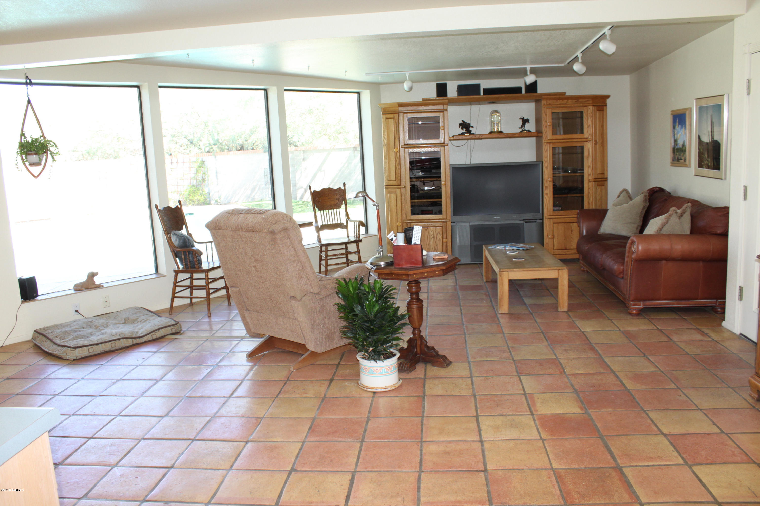 1628 West Roller Coaster Road Tucson, AZ 85704 - Photo 12 of 30 Gallery Image 12