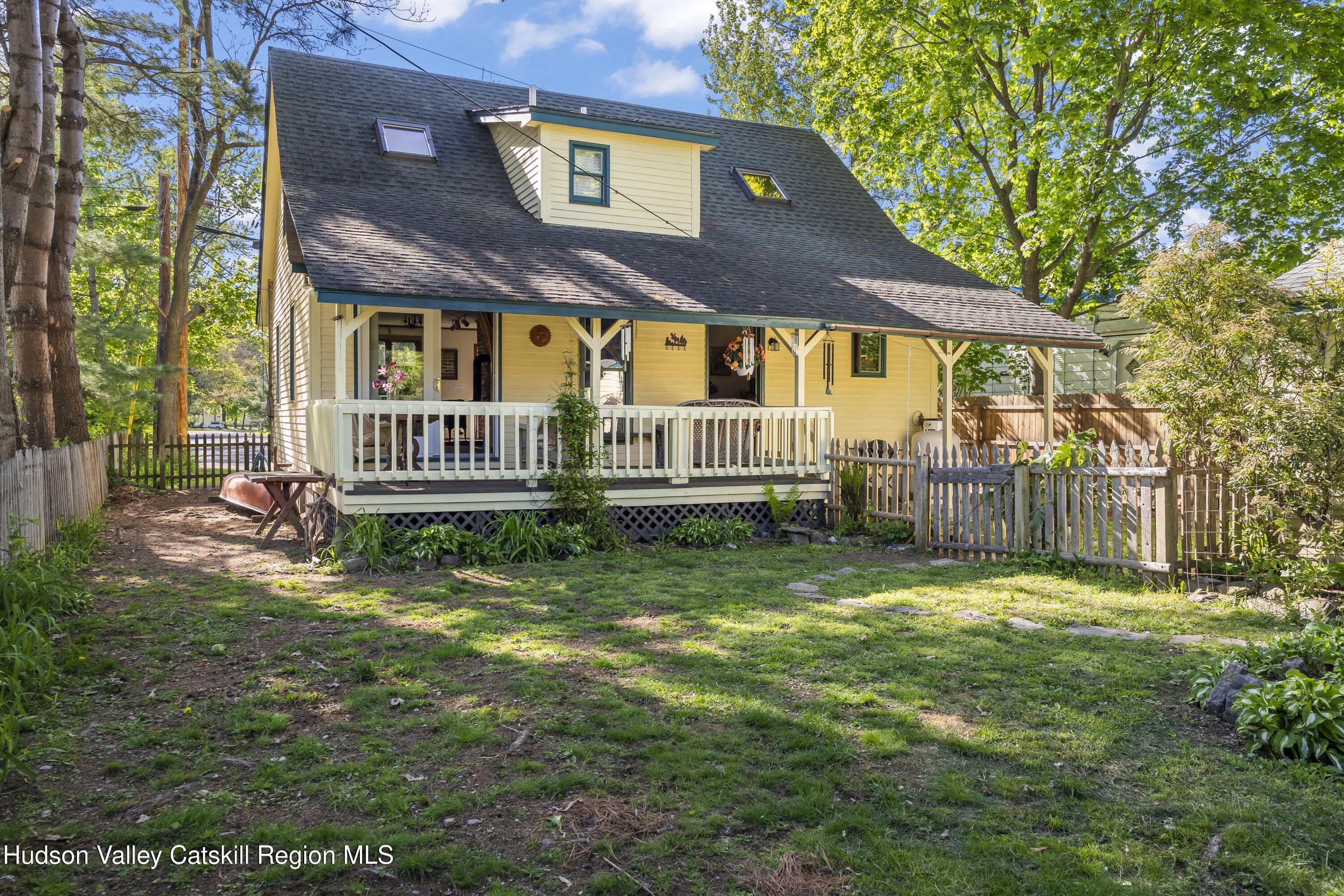 18 Taft Road Copake, NY 12516 - Photo 13 of 22 back porch 7Y3A9078