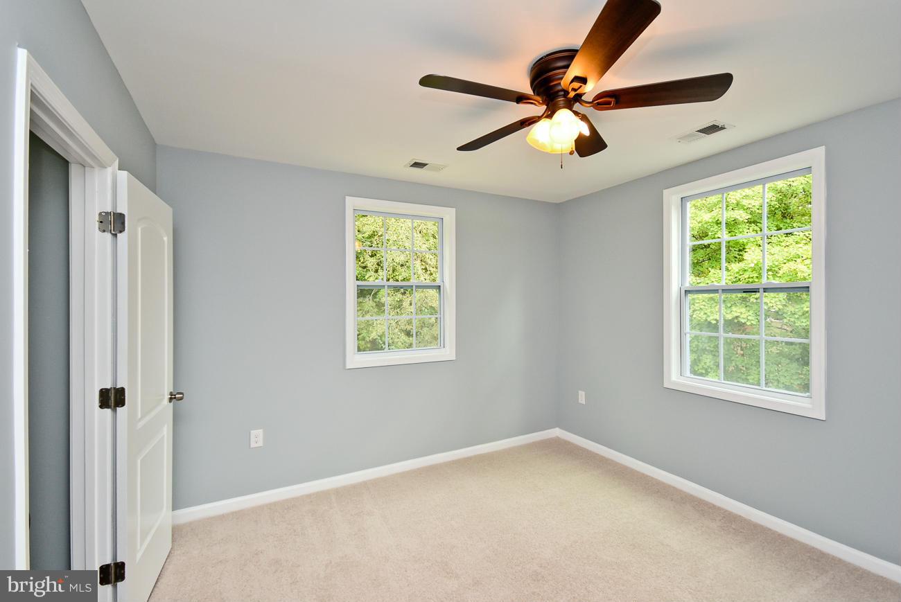 4919 Braddock Road Temple Hills, MD 20748 - Photo 20 of 29 Bedroom