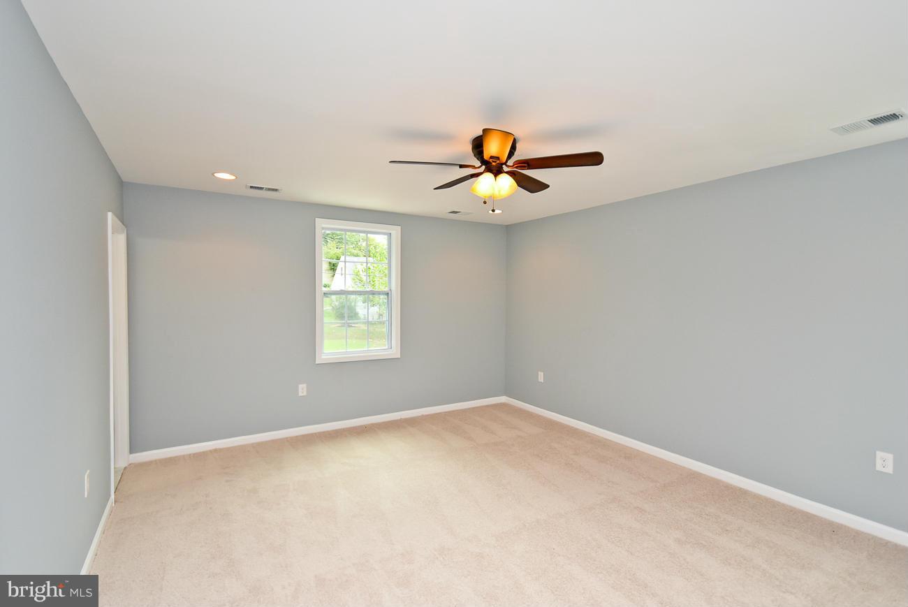 4919 Braddock Road Temple Hills, MD 20748 - Photo 21 of 29 Bedroom