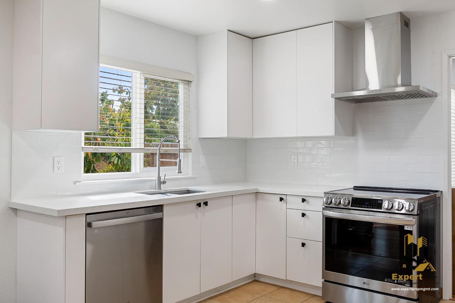 3640 Comanche Way Antelope, CA 95843 - Photo 7 of 28