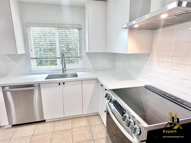 $2,995 | 3640 Comanche Way, Antelope, CA 95843