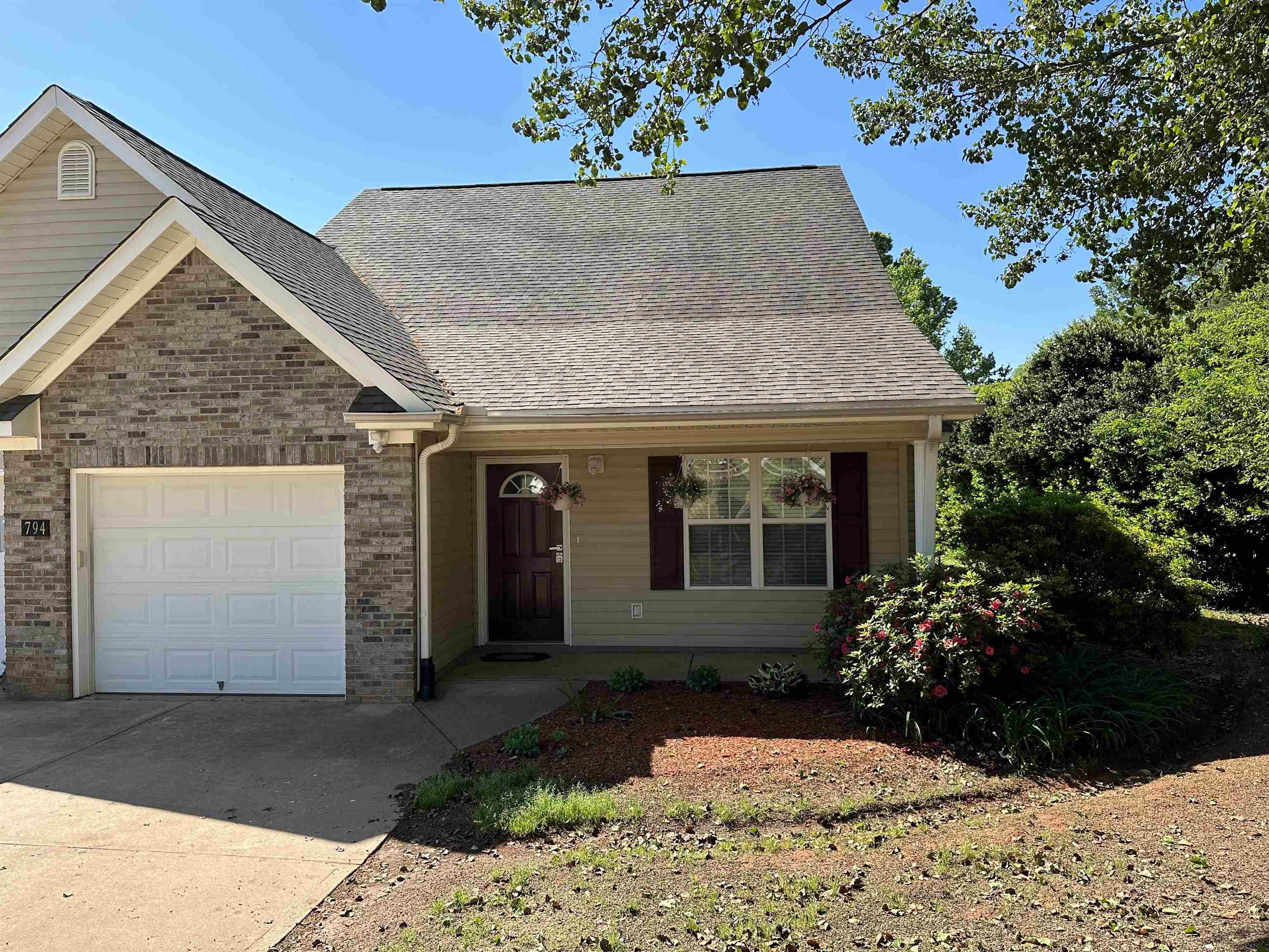 794-796 Abner Creek Road Greer, SC 29651 - Photo 4 of 45 Gallery Image 4