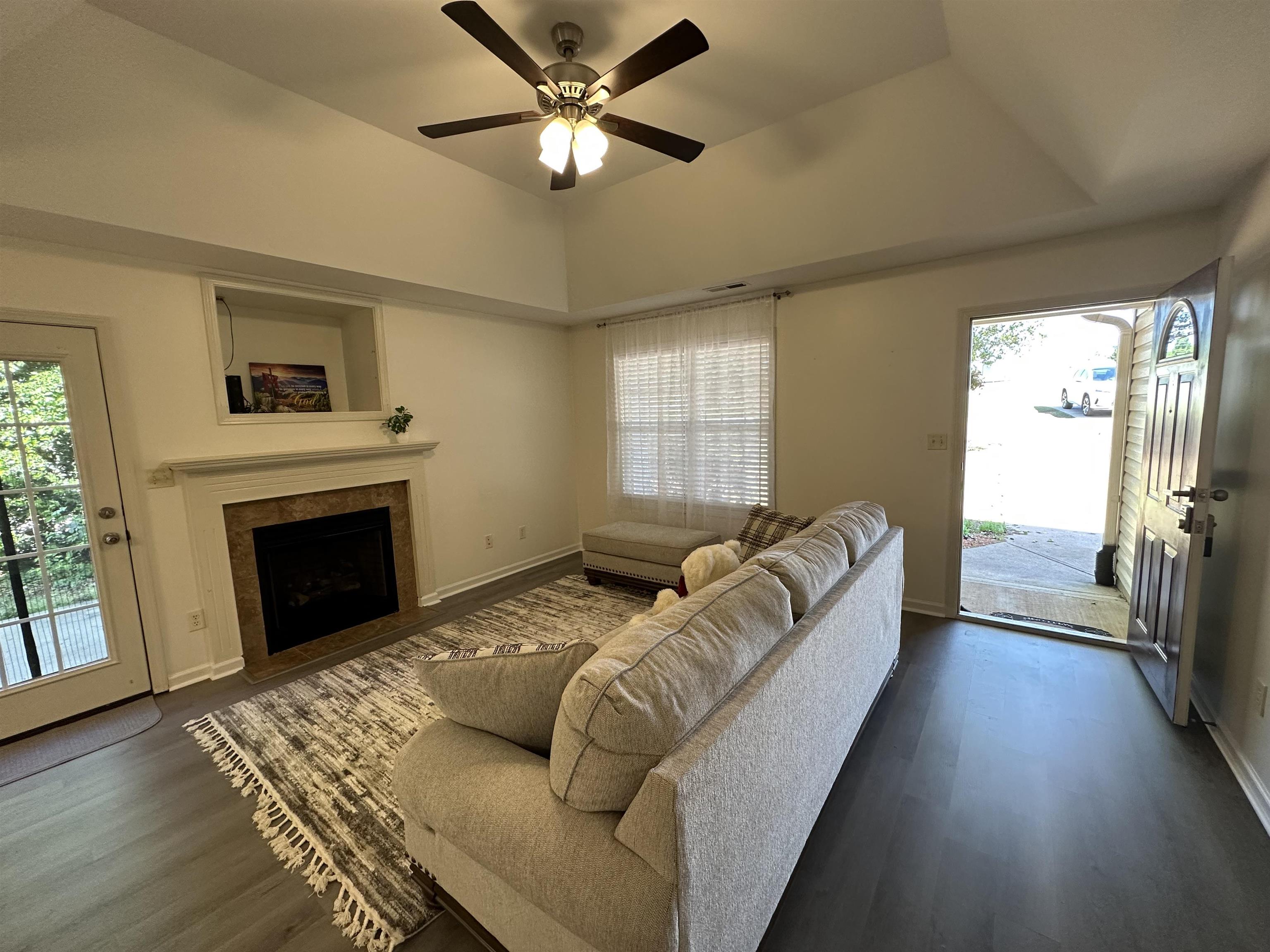 794-796 Abner Creek Road Greer, SC 29651 - Photo 6 of 45 Gallery Image 6