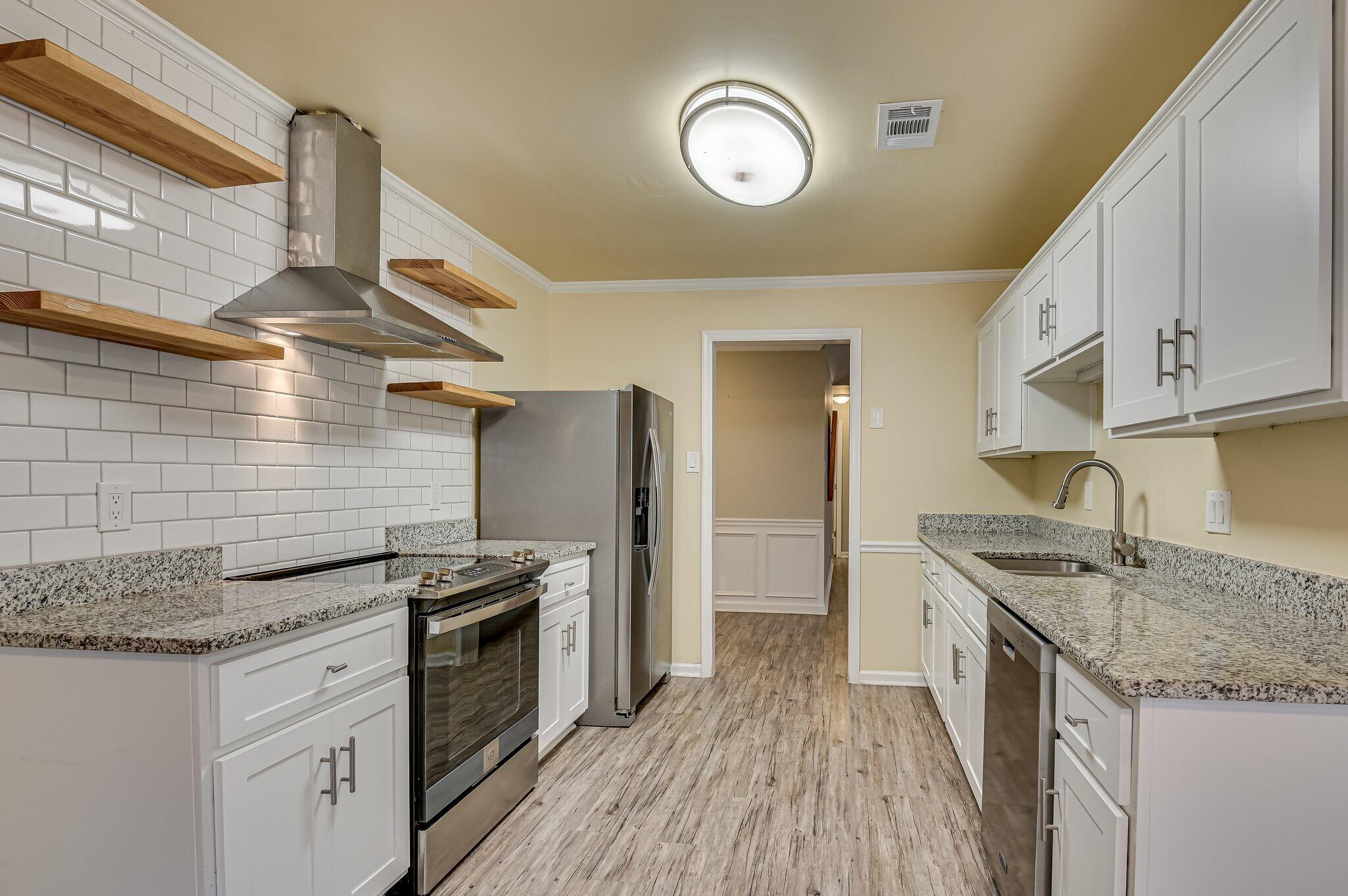 262 Lafayette Drive Augusta, GA 30909 - Photo 17 of 43 117 (6)