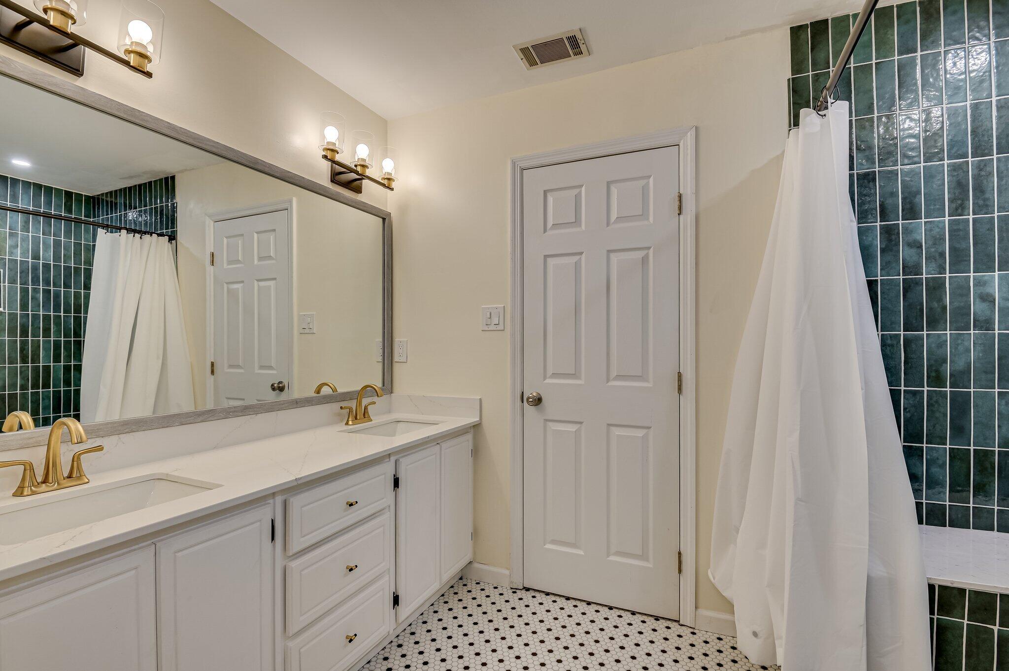 262 Lafayette Drive Augusta, GA 30909 - Photo 28 of 43 128 (6)