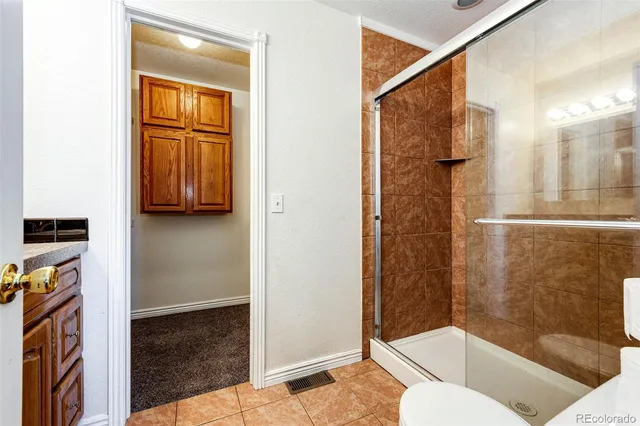 $900,000 | 43201 East 88th Avenue, Bennett, CO 80102