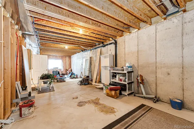 $900,000 | 43201 East 88th Avenue, Bennett, CO 80102