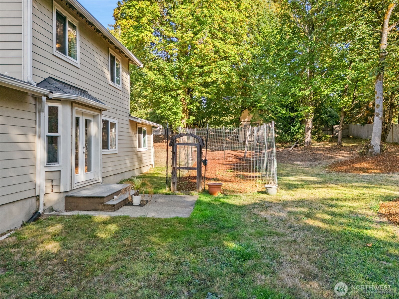 6741 Cooper Point Road Northwest Olympia, WA 98502 - Photo 30 of 40 Gallery Image 30