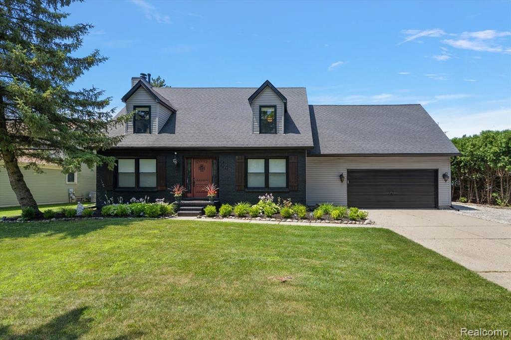 44 Old Perch Road Rochester Hills, MI 48309 - Photo 1 of 55