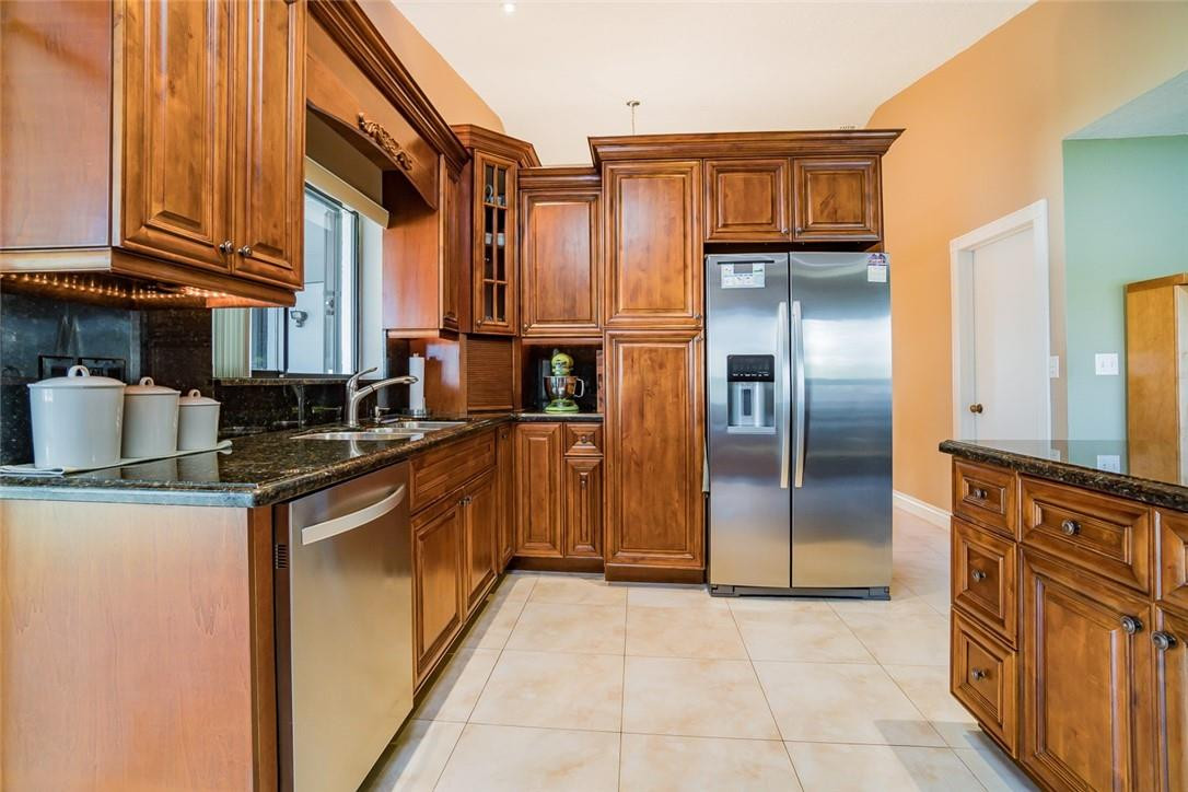21585 Woodstream Terrace Boca Raton, FL 33428 - Photo 19 of 40 Photo 19