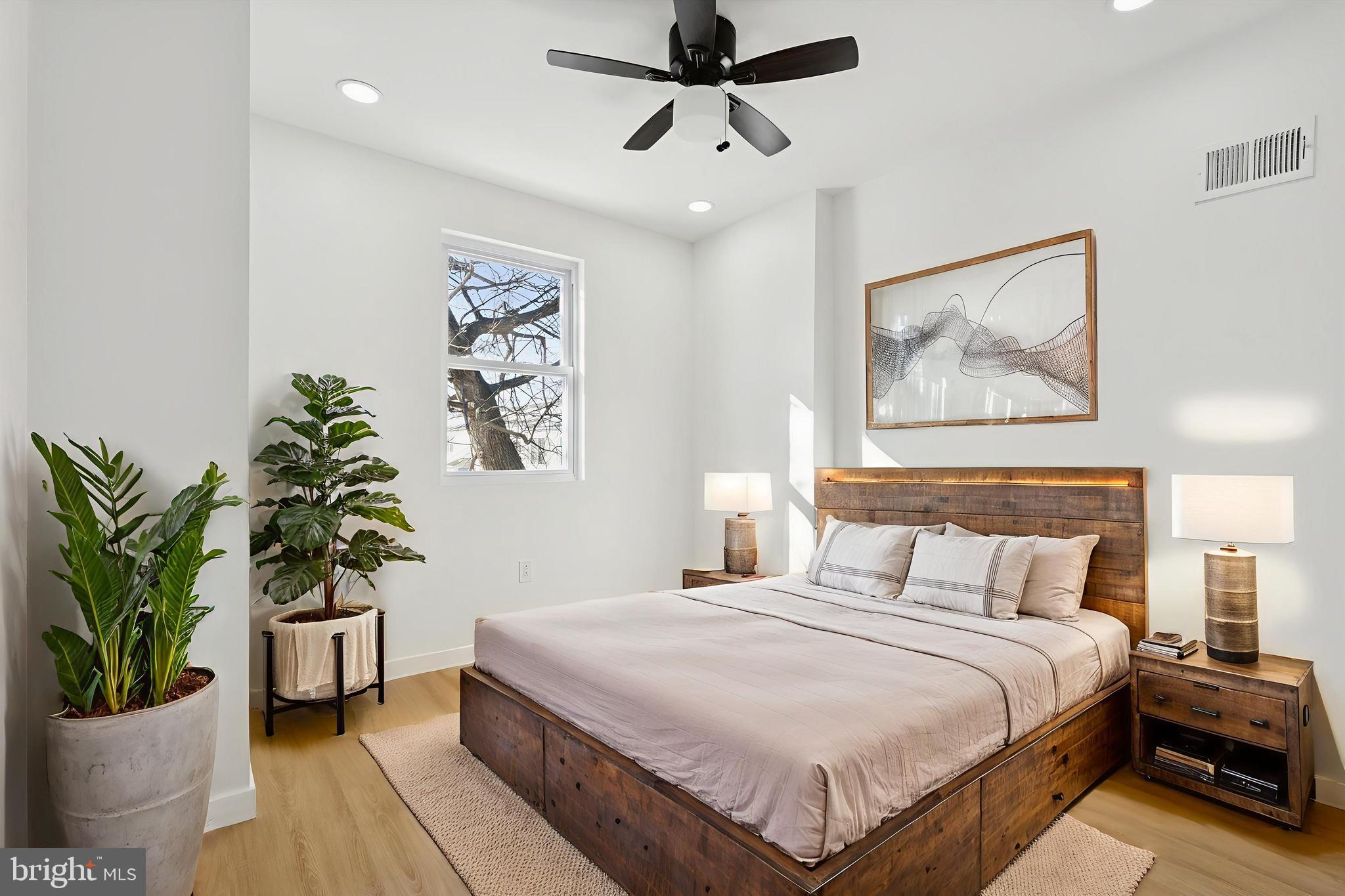 3110 Tasker Street Philadelphia, PA 19145 - Photo 17 of 28