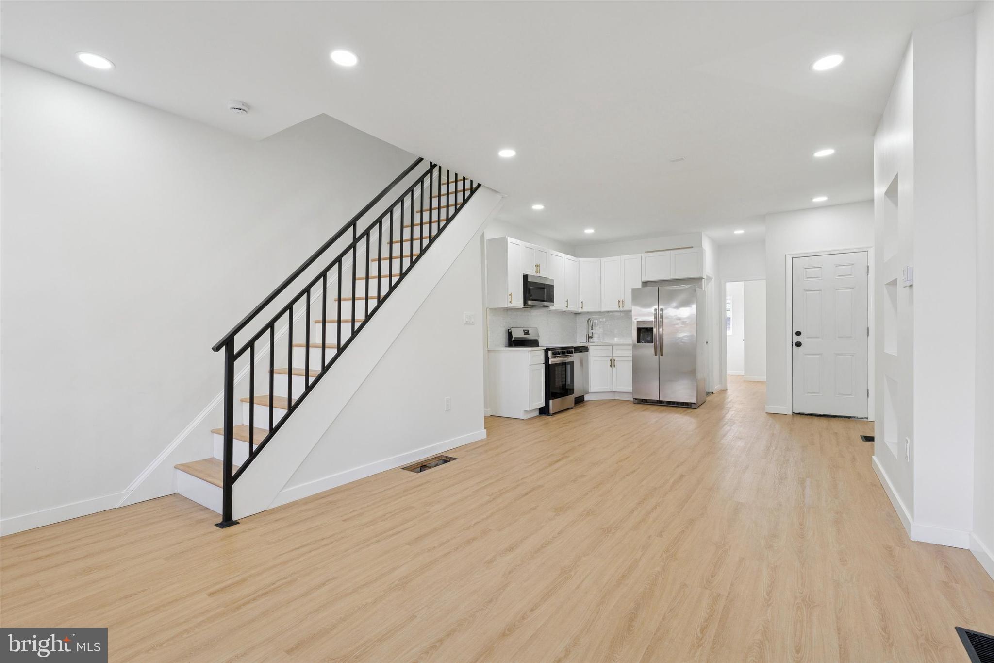 3110 Tasker Street Philadelphia, PA 19145 - Photo 3 of 19