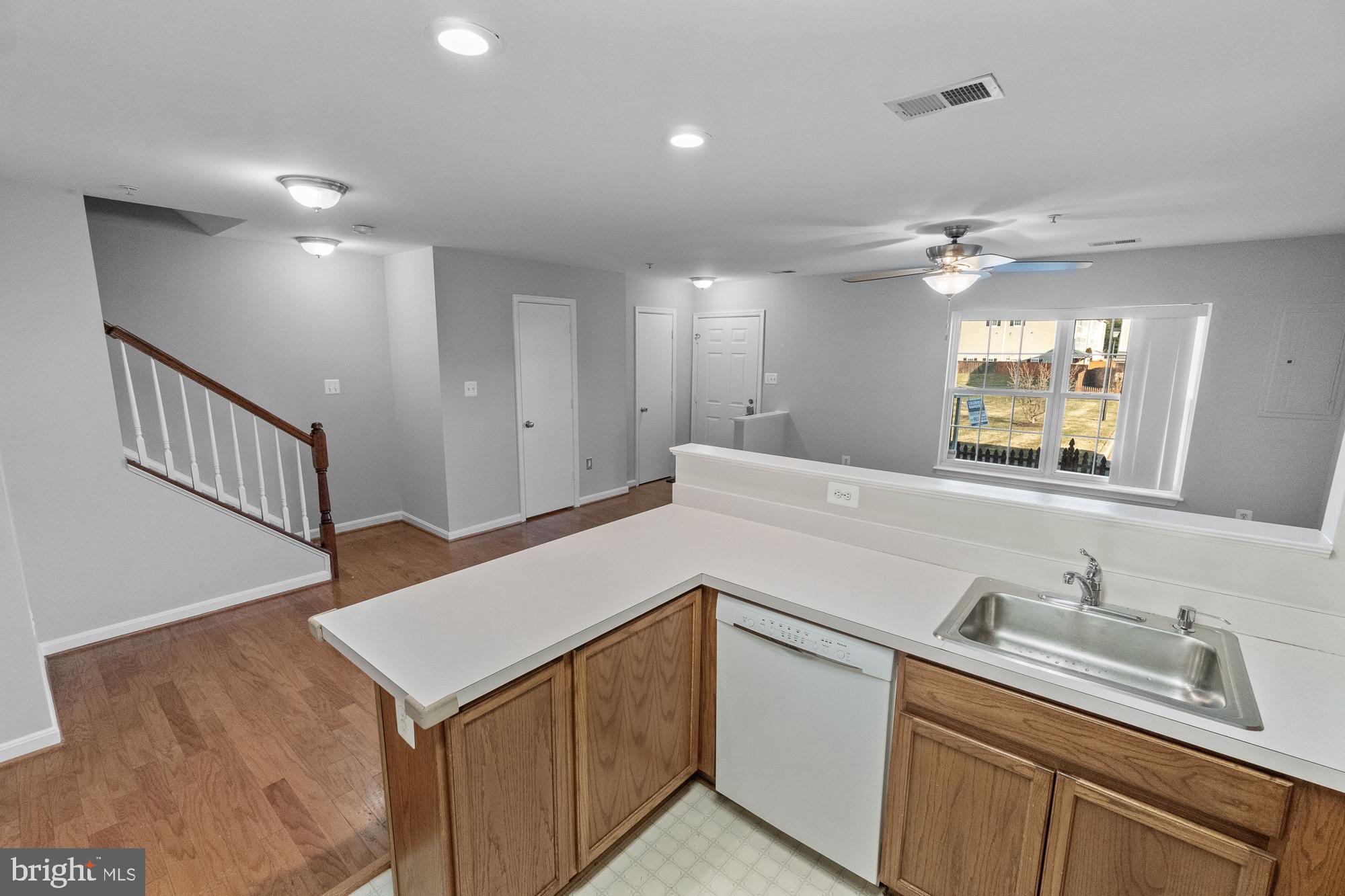 5092 Stapleton Terrace Frederick, MD 21703 - Photo 8 of 24 Gallery Image 8