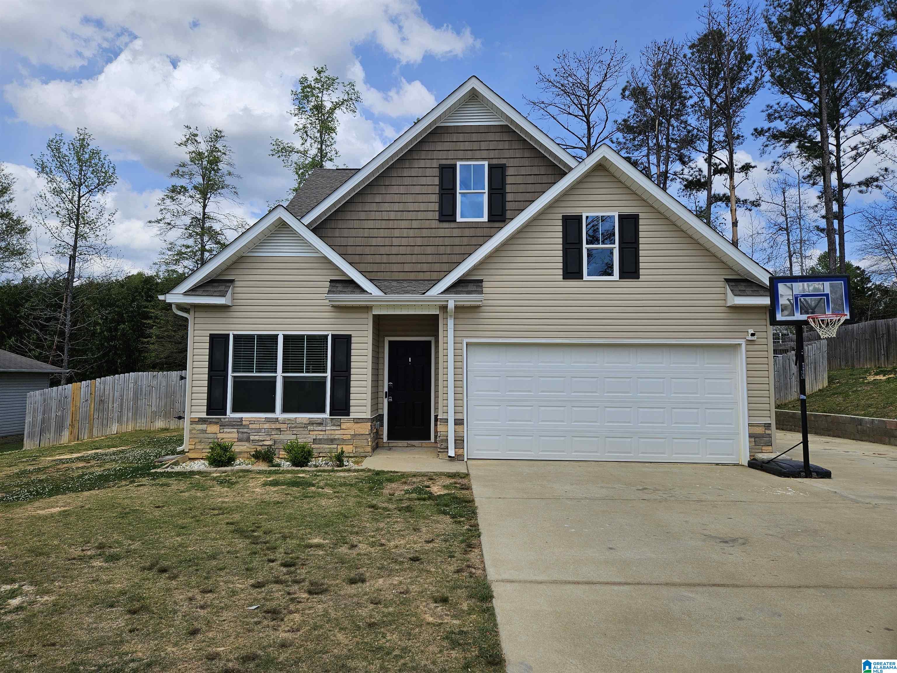 126 Wilson Way Lincoln, AL 35096 - Photo 2 of 26