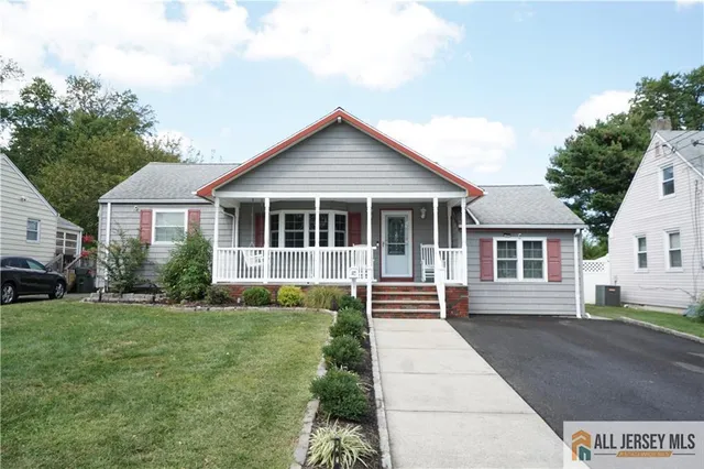 $749,500 | 40 West Hill Road, Colonia, NJ 07067