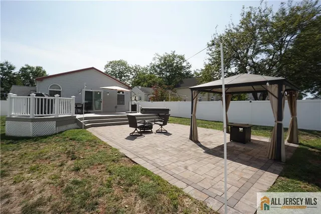 $749,500 | 40 West Hill Road, Colonia, NJ 07067