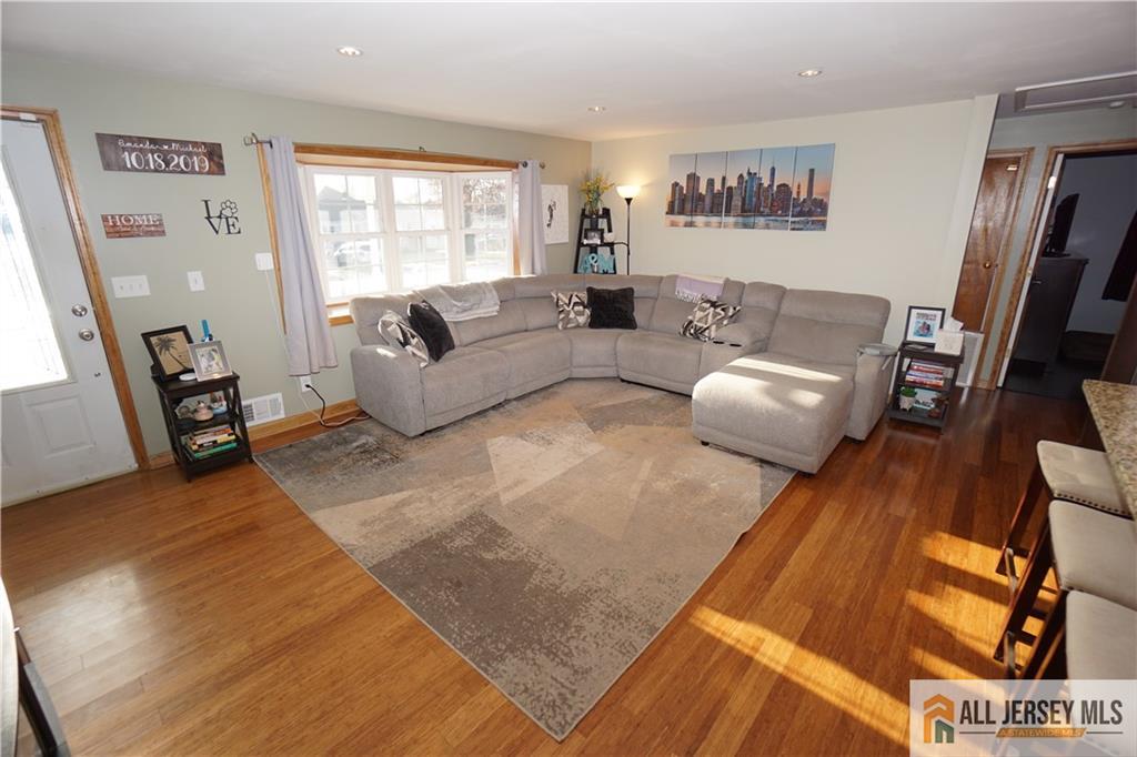 40 West Hill Road Colonia, NJ 07067 - Photo 23 of 66