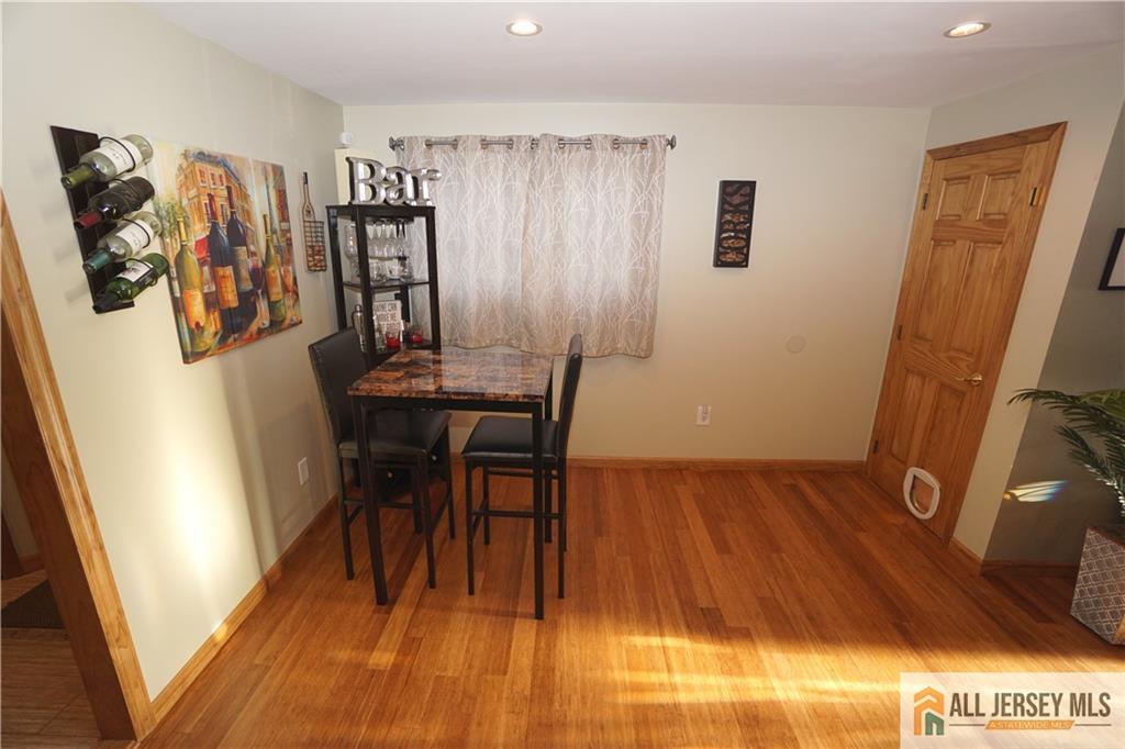 40 West Hill Road Colonia, NJ 07067 - Photo 28 of 66