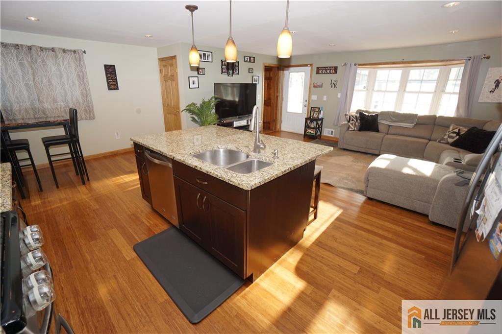 40 West Hill Road Colonia, NJ 07067 - Photo 29 of 66