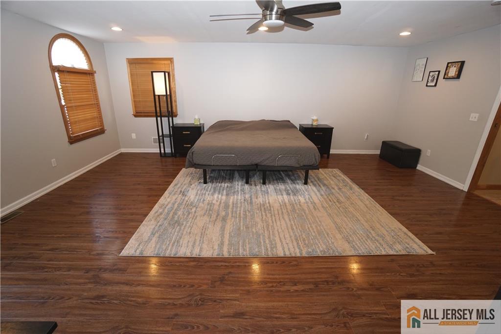 40 West Hill Road Colonia, NJ 07067 - Photo 33 of 66