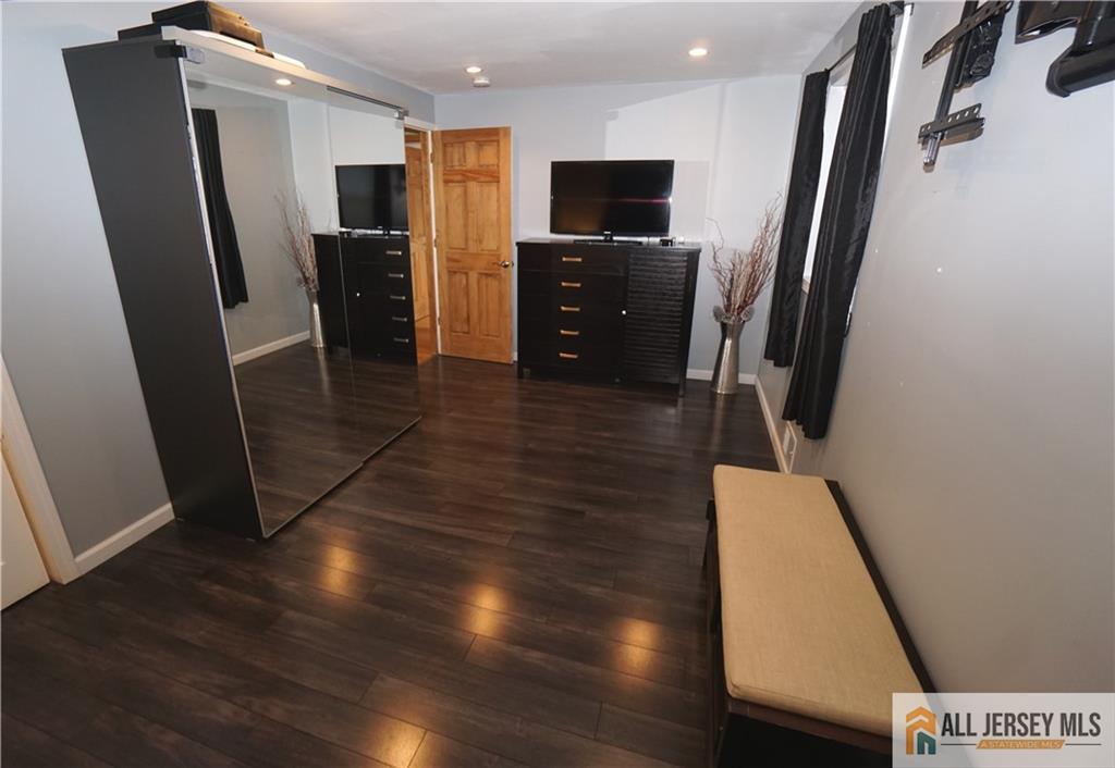 40 West Hill Road Colonia, NJ 07067 - Photo 40 of 66