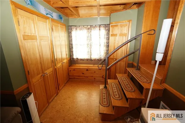 $749,500 | 40 West Hill Road, Colonia, NJ 07067