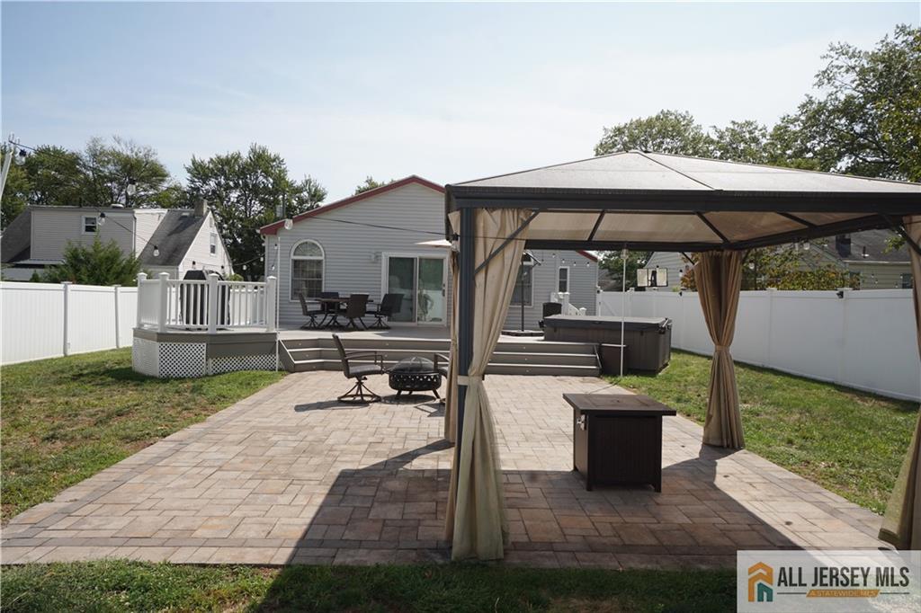 40 West Hill Road Colonia, NJ 07067 - Photo 10 of 66