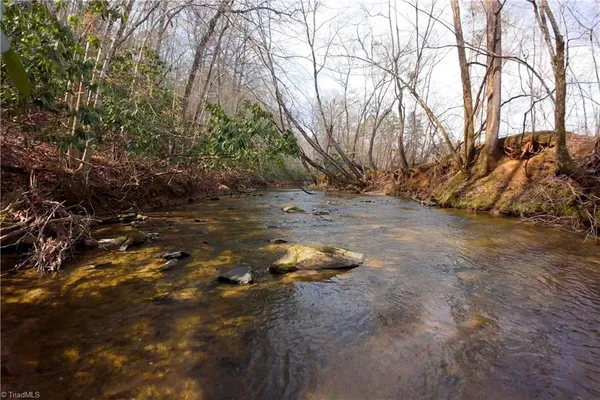 $279,900 | 3364 Highway 66 South, Westfield, NC 27053