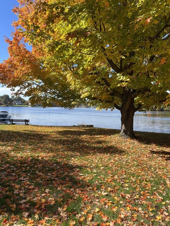 57 Chestnut Circle Suffield, CT 06093 - Photo 14 of 40 a view of an ocean