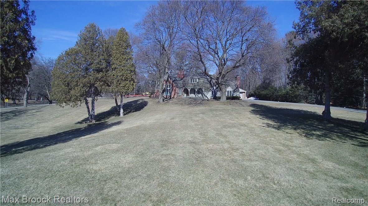 4905 Charing Cross Road Bloomfield Hills, MI 48304 - Photo 58 of 59 Endless potential on this prime piece of land.