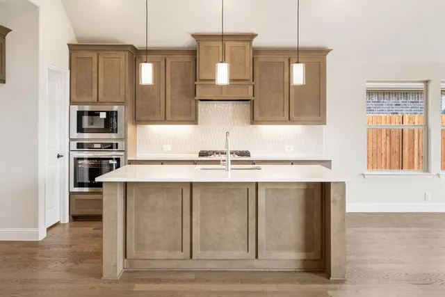 $569,990 | 8905 Caymen Street, Denton, TX 76226