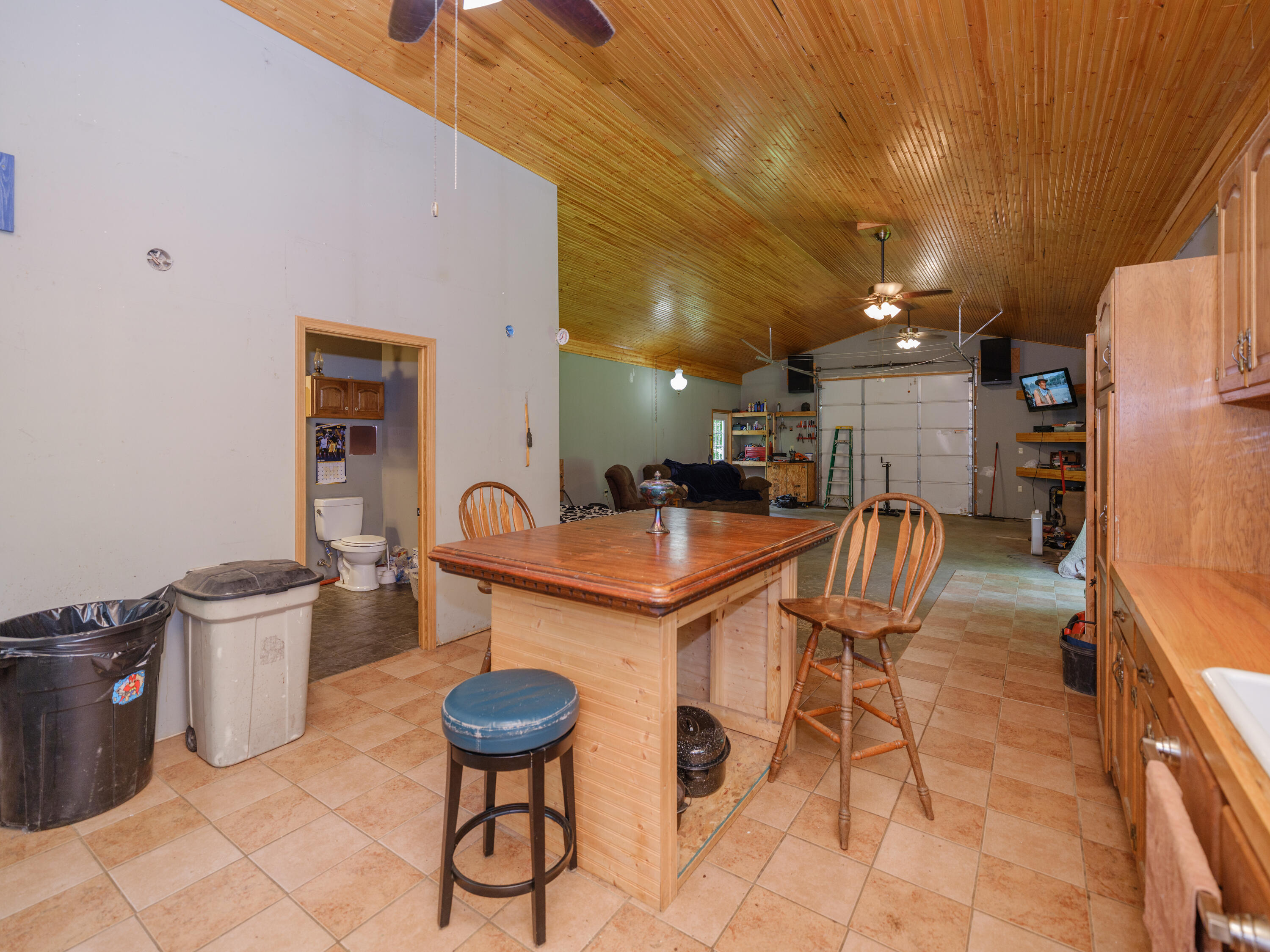 4521 Waldorf Road Delton, MI 49046 - Photo 6 of 31 4521 Wadorf Rd-110