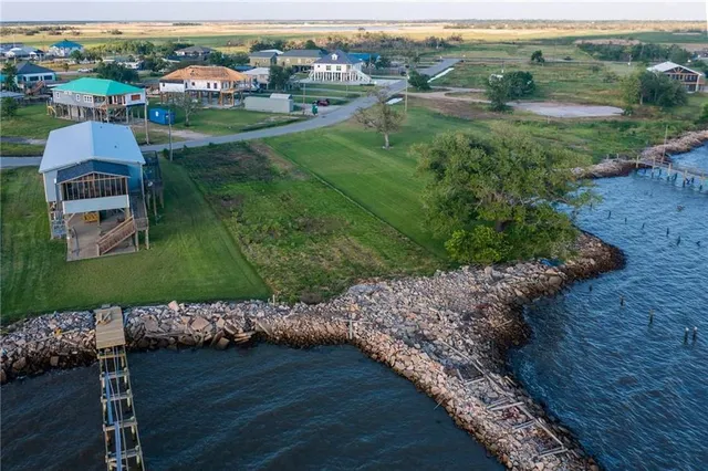 $166,000 | 0 Lake View Dr Lake, Lake Charles, LA 70605