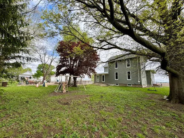 $275,000 | 17767-2400 2400 N Avenue, Walnut, IL 61376
