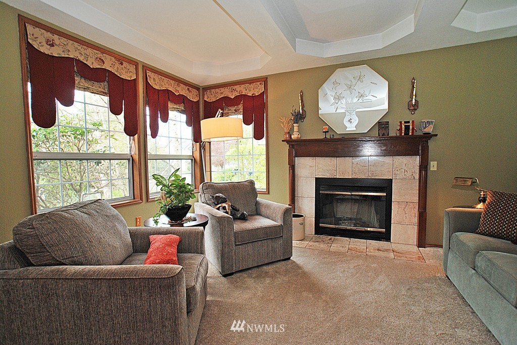 1656 Goat Trail Loop Road Mukilteo, WA 98275 - Photo 2 of 16 Gallery Image 2