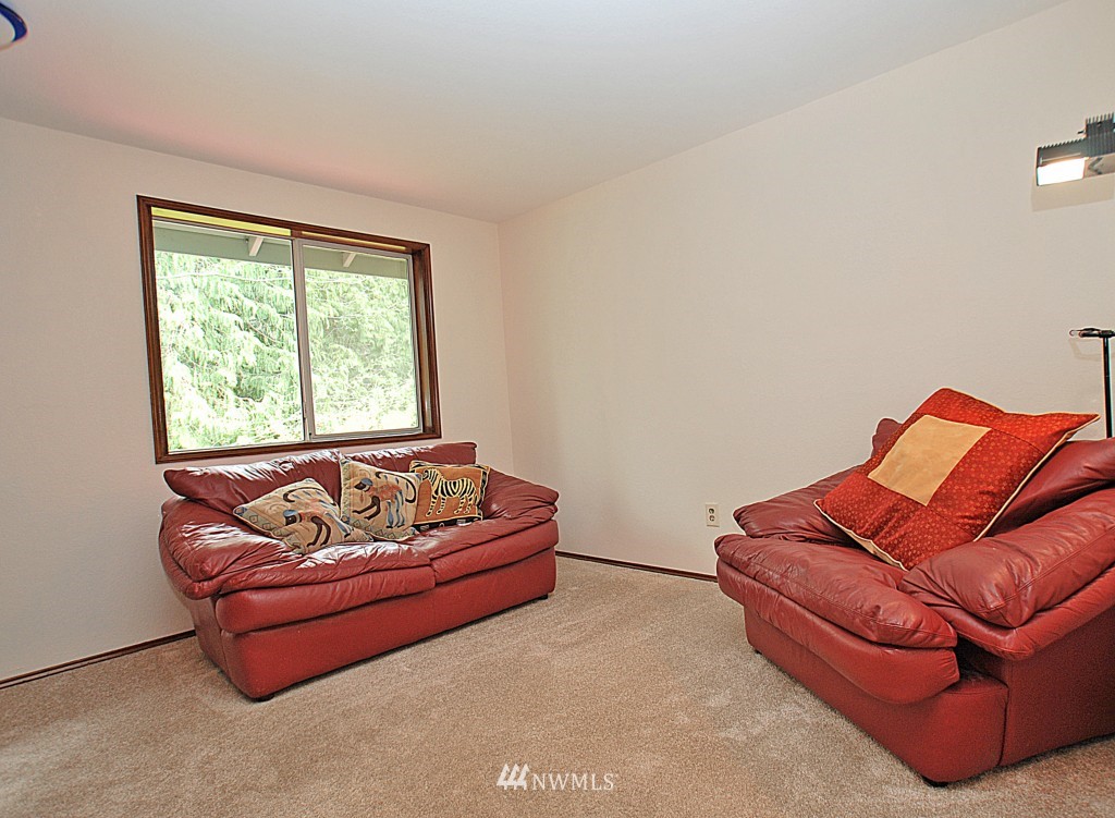 1656 Goat Trail Loop Road Mukilteo, WA 98275 - Photo 11 of 16 Gallery Image 11