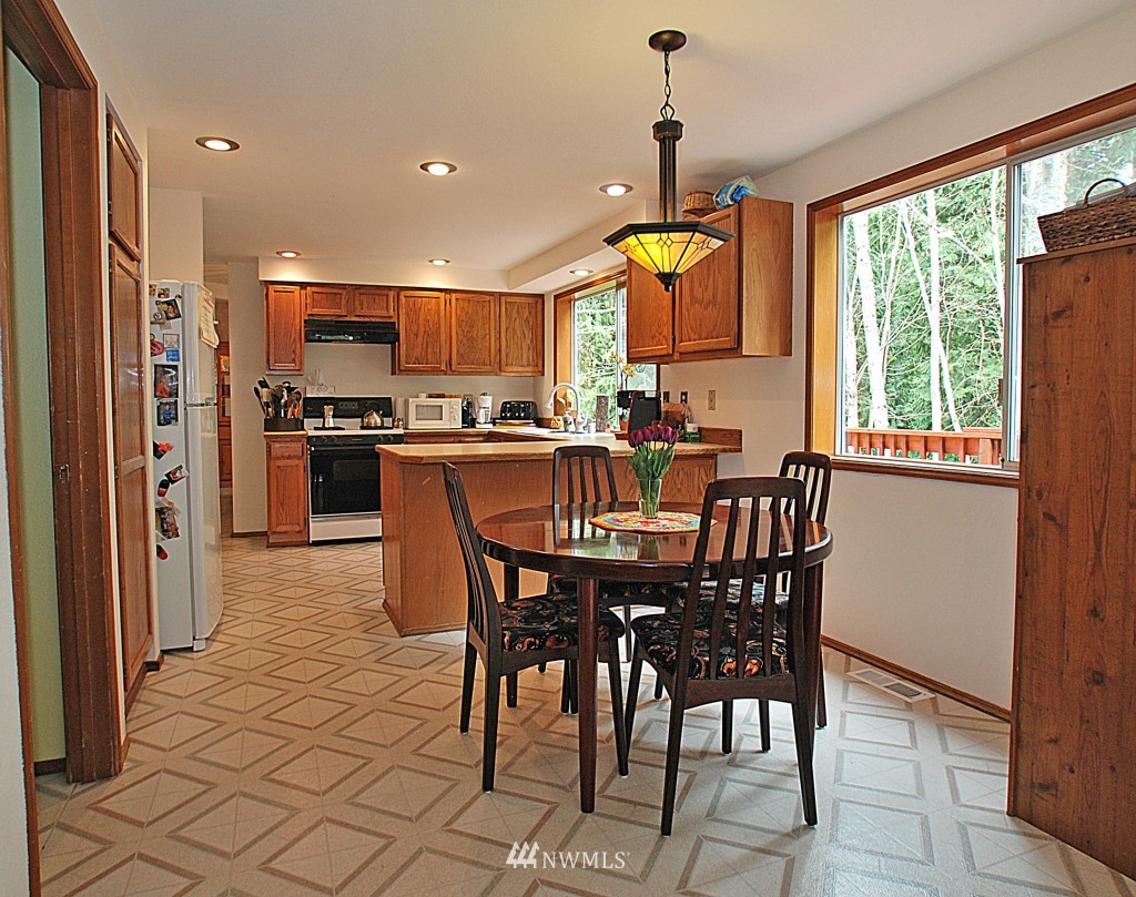 1656 Goat Trail Loop Road Mukilteo, WA 98275 - Photo 7 of 16 Gallery Image 7