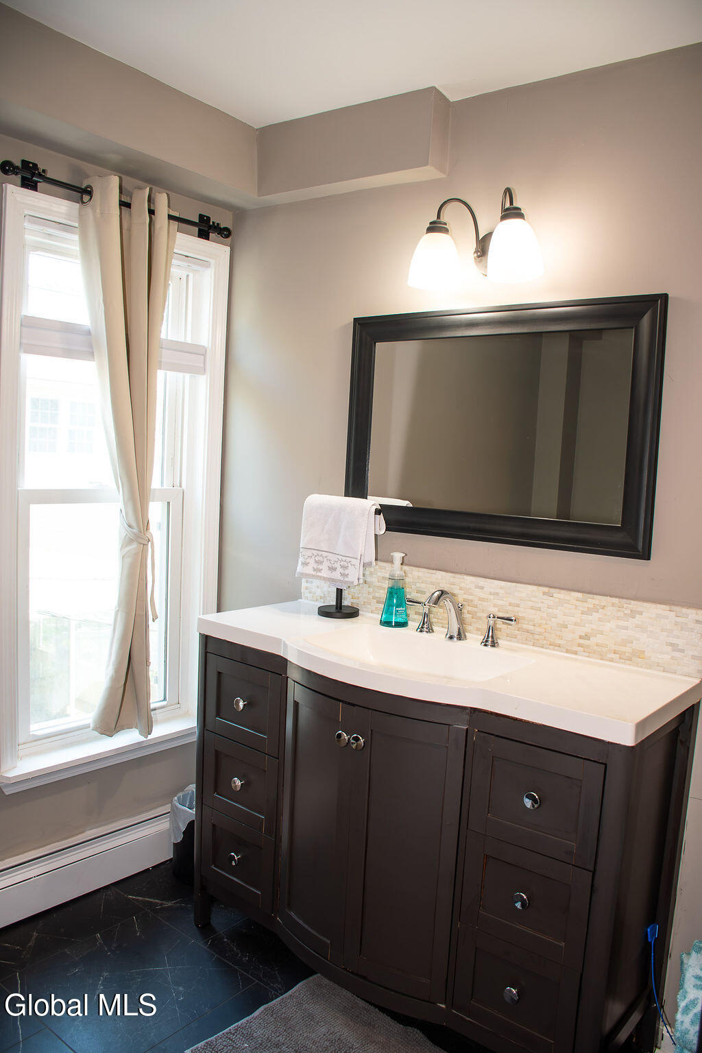 150 Clayton Road Schenectady, NY 12304 - Photo 13 of 22 DSC_8169