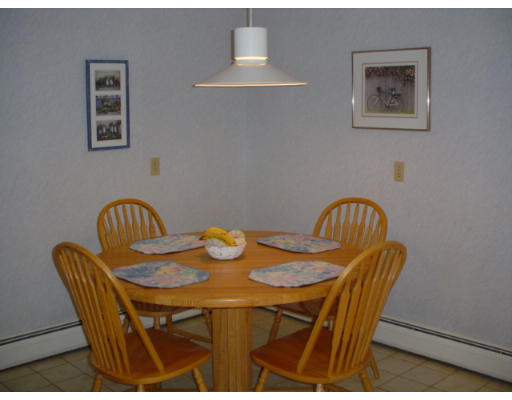 14 Lee Road Medfield, MA 02052 - Photo 4 of 15 Gallery Image 4