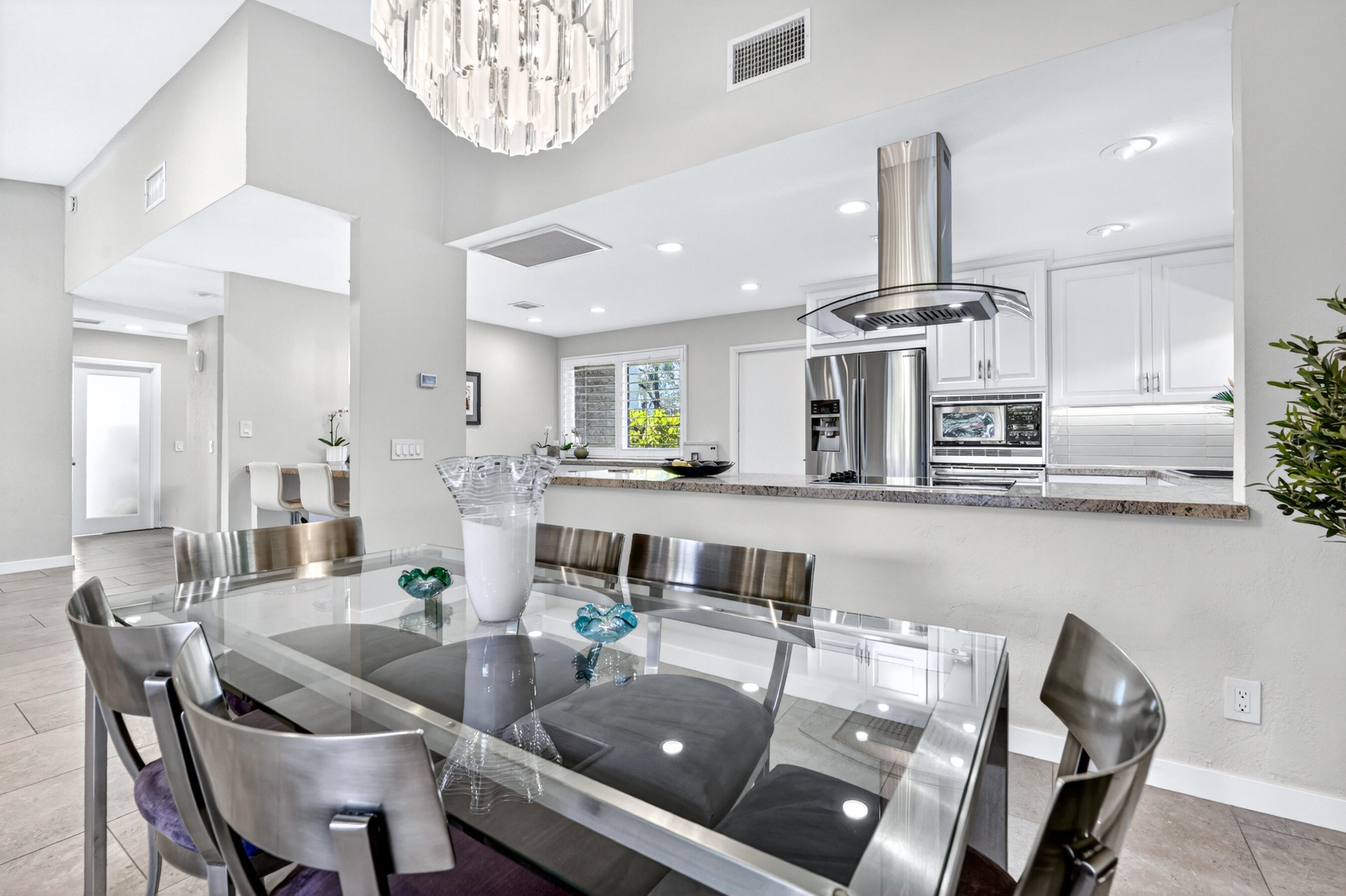 28 Kevin Lee Lane Rancho Mirage, CA 92270 - Photo 11 of 55 28-kevin-lee-lane-042