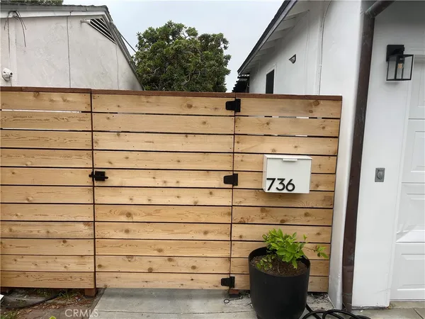 $4,600 | 736-lower Griffith Place, Laguna Beach, CA 92651