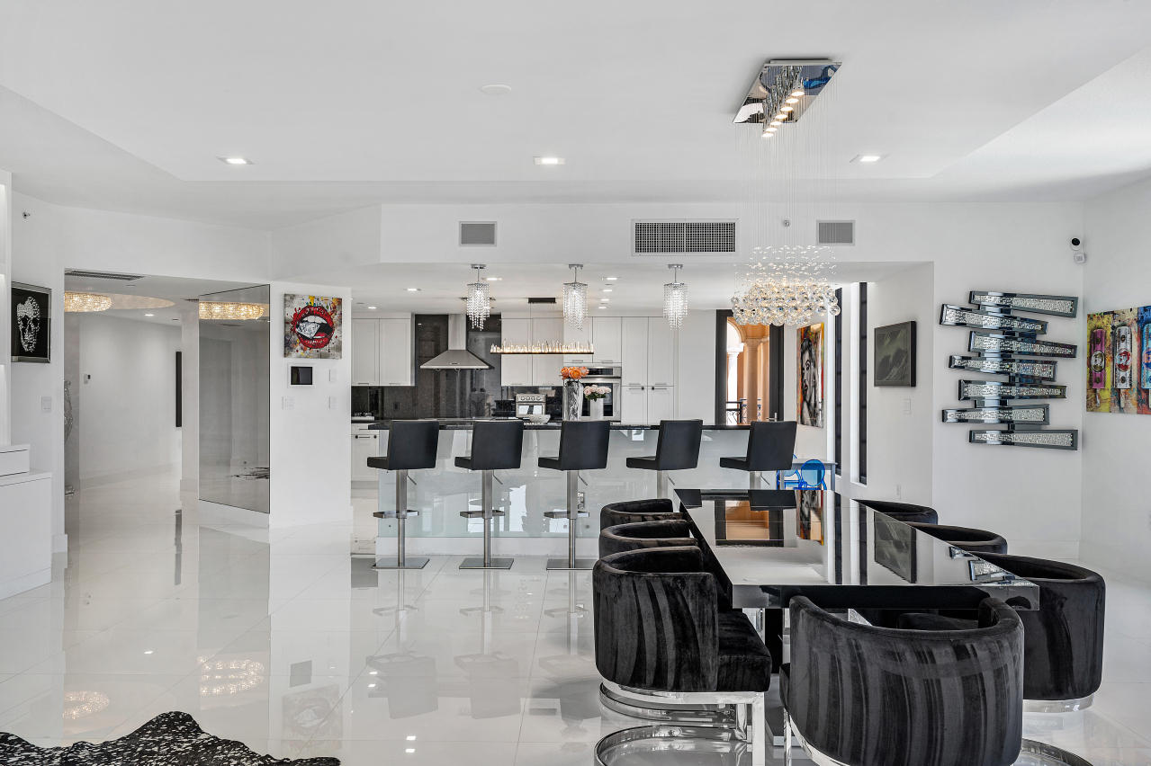 200 East Palmetto Park Road, Unit PH1 Boca Raton, FL 33432 - Photo 7 of 40 009-200EastPalmettoParkRoad-BocaRaton-FL