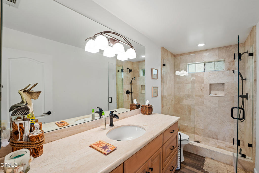 2000 Peninsula Road Oxnard, CA 93035 - Photo 23 of 37 Gallery Image 23