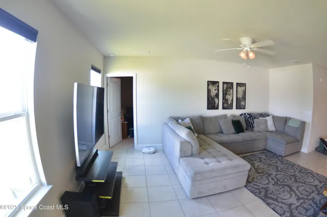 $399,000 | 125 Lavenna Avenue, St. Cloud, FL 34771