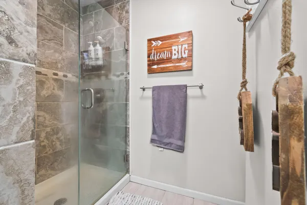 $363,900 | 228 Ambler Drive, Brooklyn, MI 49230