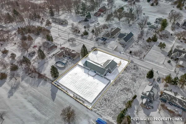 $363,900 | 228 Ambler Drive, Brooklyn, MI 49230