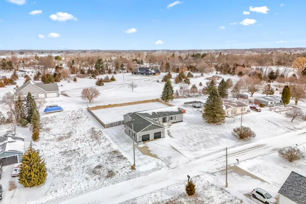 $363,900 | 228 Ambler Drive, Brooklyn, MI 49230